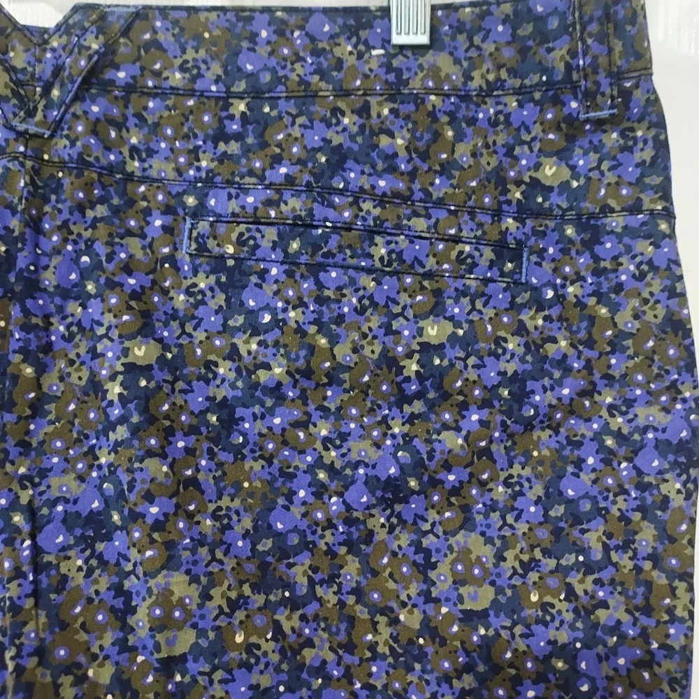 Columbia Purple and Green Kenzie Cove Floral Printed Shorts Size 16 - 4" Inseam - Picture 8 of 11